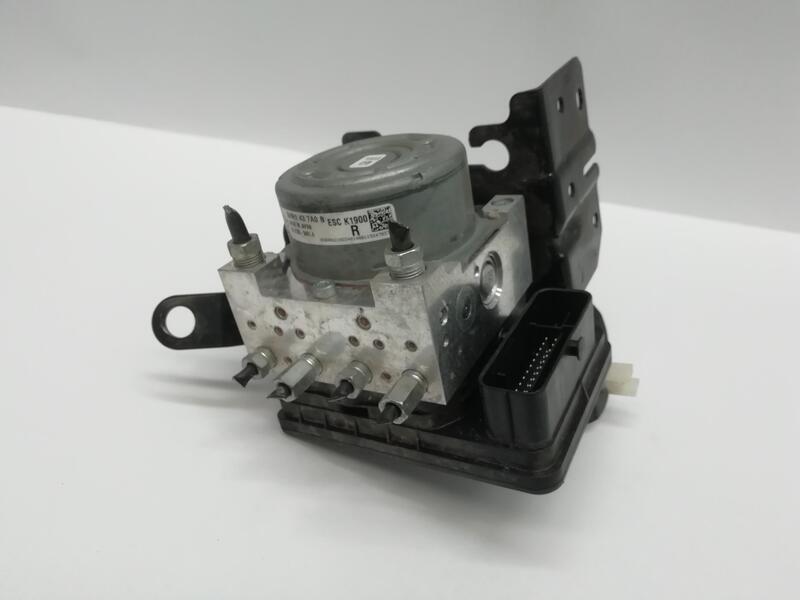 Calculateur boitier electronique ESP/ABS MAZDA 3 2.2 D  - 1