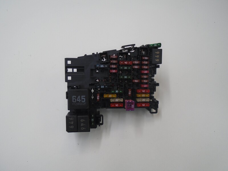 Boitier servitude moteur (BSM) AUDI Q3 (F3B) 35 TDI ADVANCED Diesel - 1