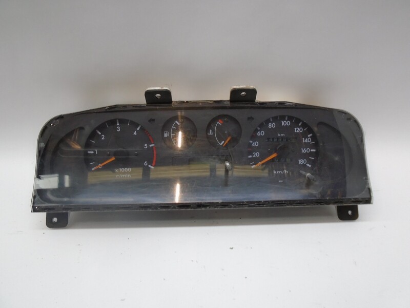 Compteur NISSAN TERRANO II 2.7 TDI 4WD  - 1