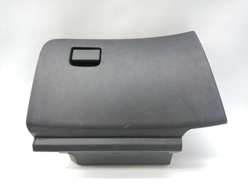 Boite a gants NISSAN X-TRAIL (T32) ACENTA Diesel - 1