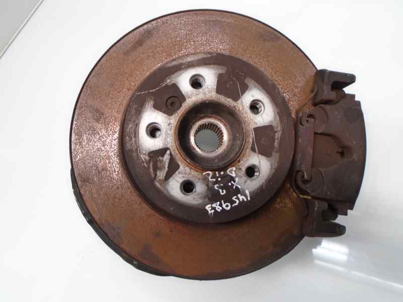 Fusee avant gauche BMW X3 2.0 D  - 1