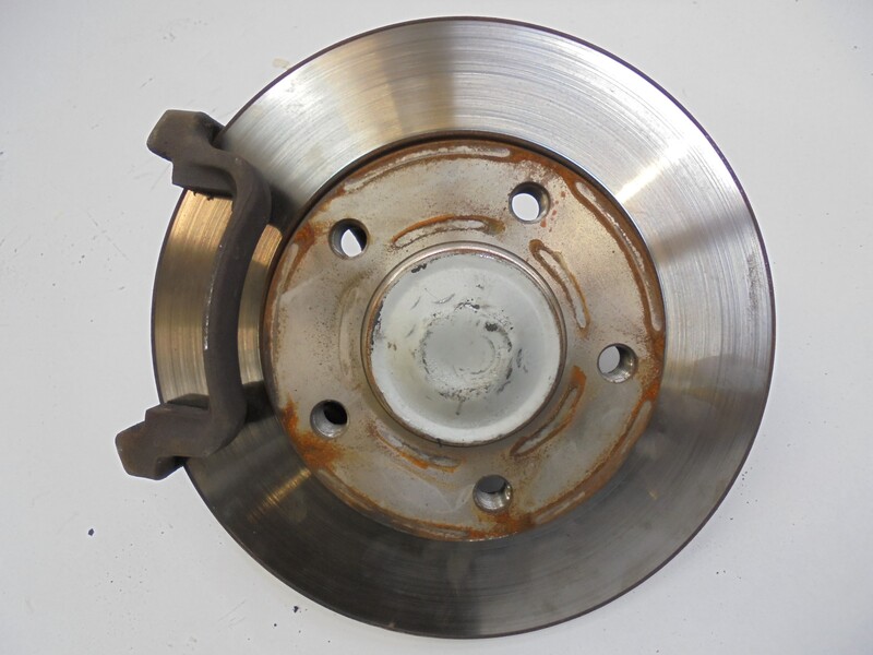 Fusee arriere droit RENAULT TRAFIC II AUTOBUS 1.9 DCI 80  - 1