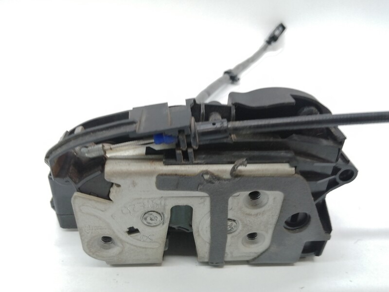 Serrure avant gauche FORD FOCUS III 1.0 ECOBOOST Essence - 1