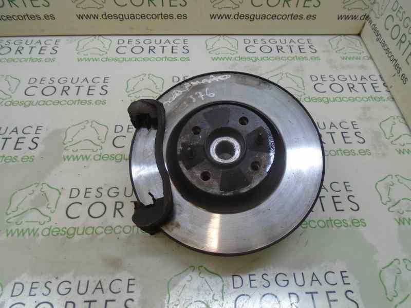 Fusee avant gauche FIAT BRAVO II 1.9 D MULTIJET  - 1
