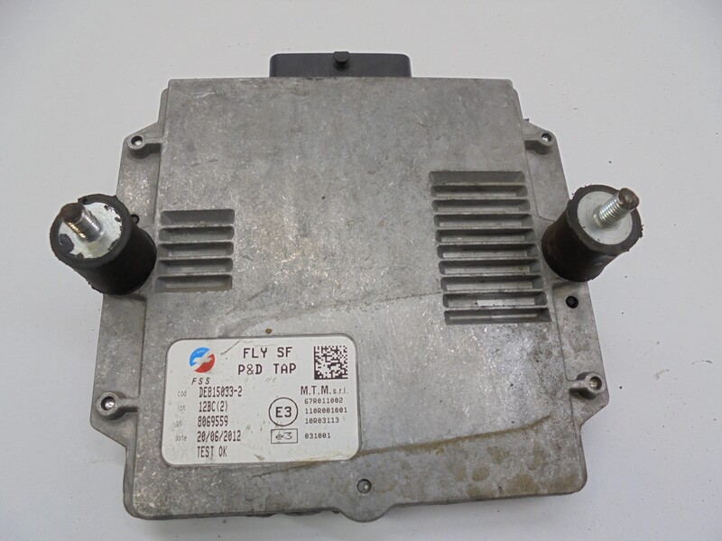 Module électronique FORD FOCUS III SEDAN 1.6 TI Essence - 1