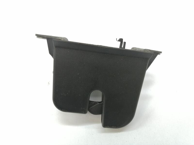 Serrure de coffre VOLKSWAGEN GOLF VIII BERLINA (CD1) LIFE  - 1