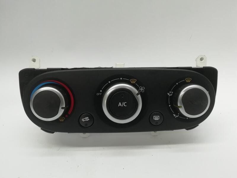 Commande chauffage RENAULT CLIO IV 1.5 DCI 75  - 1