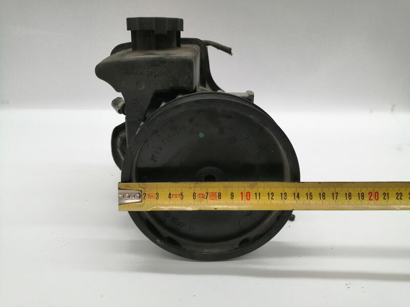 Pompe de direction MERCEDES SLK 200 KOMPRESSOR Essence - 1