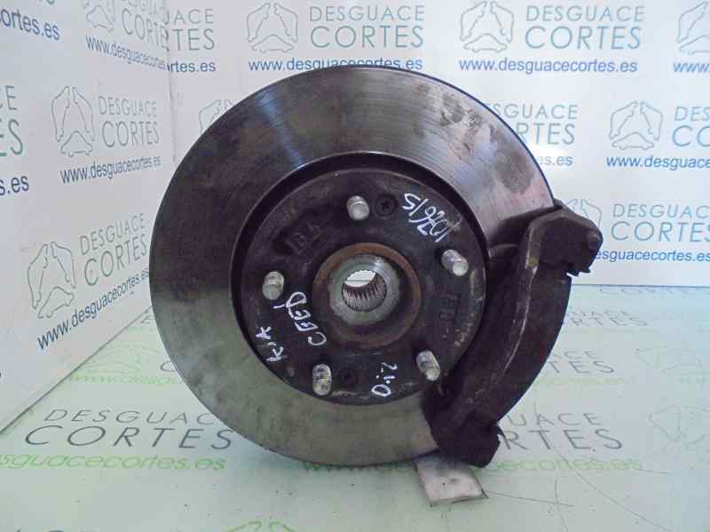 Fusee avant gauche KIA CEED FASTBACK 1.6 CRDI 90  - 1
