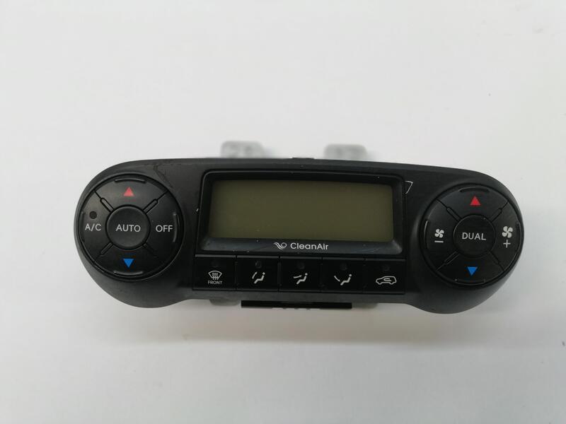 Commande chauffage HYUNDAI IX35 1.7 CRDI  - 1