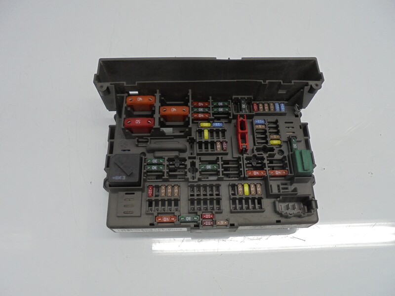 Boitier servitude moteur (BSM) BMW SERIE 3 COUPE (E92) 320D Diesel - 1