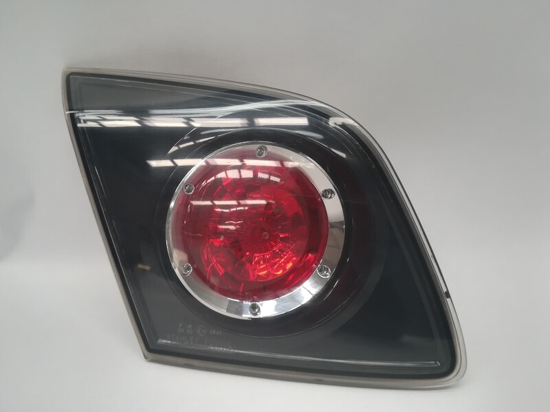 Feu arriere secondaire gauche (feux) MAZDA 3 BERLINA (BK) 1.6 VVT ACTIVE  - 1