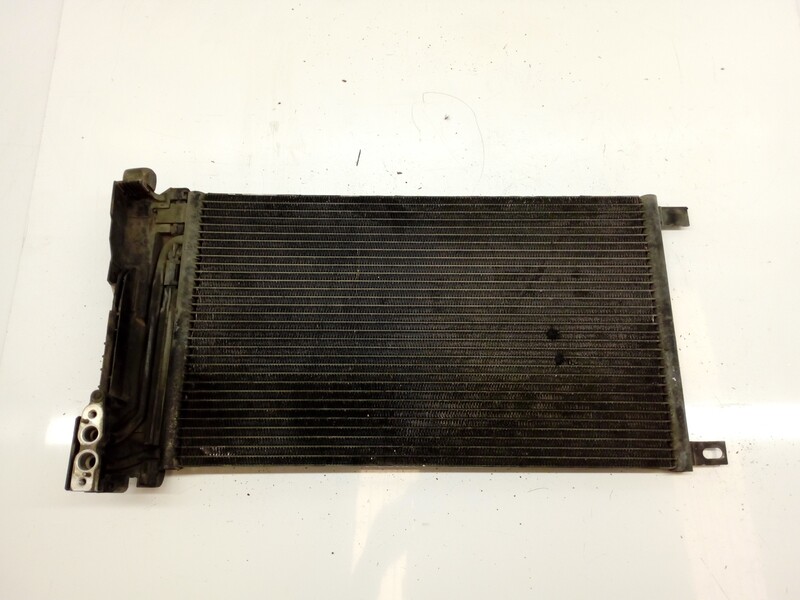 Condenseur de clim BMW X3 3.0 D  - 1