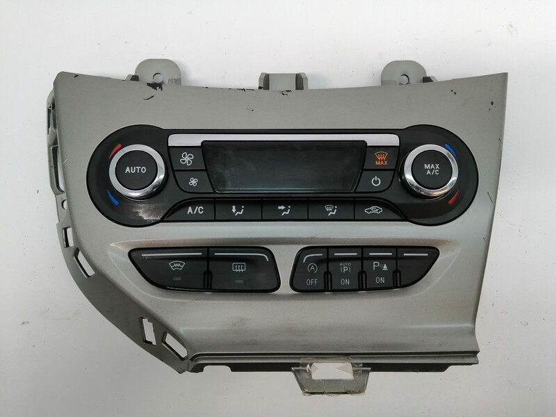 Commande chauffage FORD FOCUS III 1.0 ECOBOOST Essence - 1