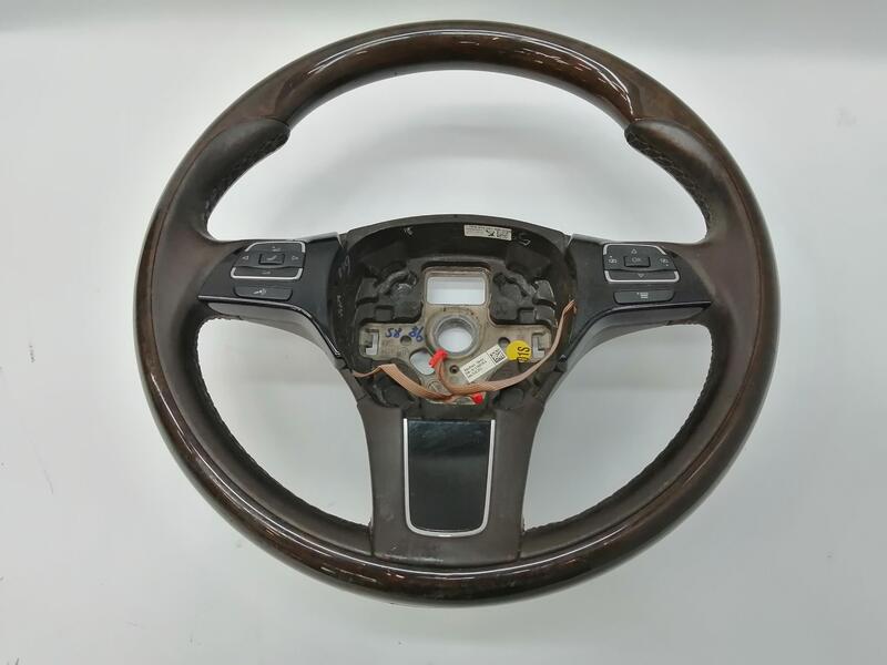 Volant VOLKSWAGEN TOUAREG 4.2 V8 TDI  - 1