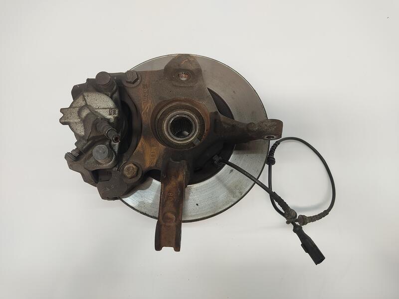 Fusee avant gauche DACIA DOKKER 1.5 DCI  - 1