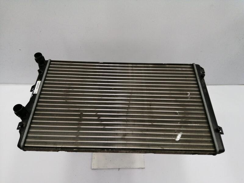 Radiateur eau VOLKSWAGEN GOLF V 1.6 Essence - 1