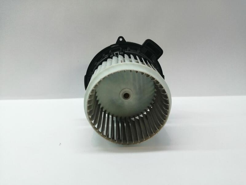 Pulseur d'air NISSAN MICRA V 1.0 IG-T 100 Essence - 1