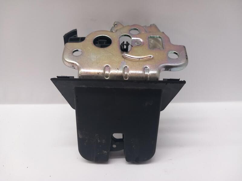 Serrure de coffre SEAT LEON ST 5F8 STYLE CONNECT PLUS Diesel - 1