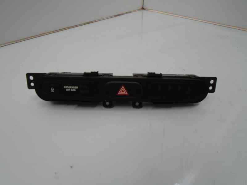 Bouton de warning KIA CARENS IV 1.7 CRDI  - 1