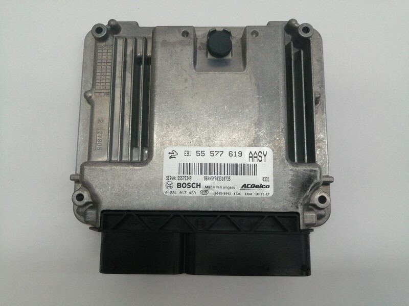 Calculateur moteur OPEL INSIGNIA BERLINA COSMO Diesel - 1