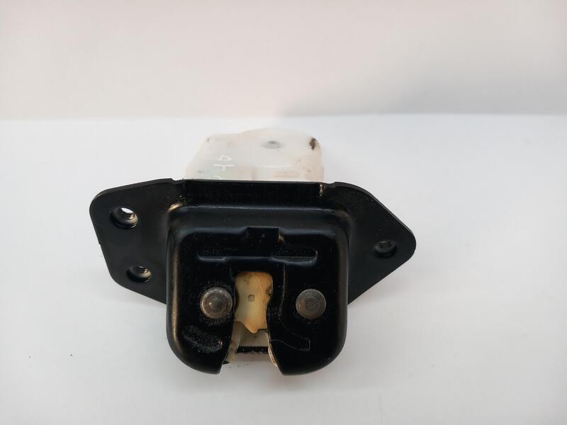 Serrure de coffre NISSAN X-TRAIL (T32) ACENTA Diesel - 1