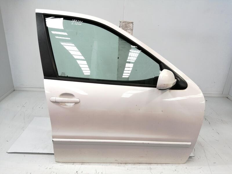 Puerta delantera derecha SEAT LEON 1.6 16 V Gasolina - 1