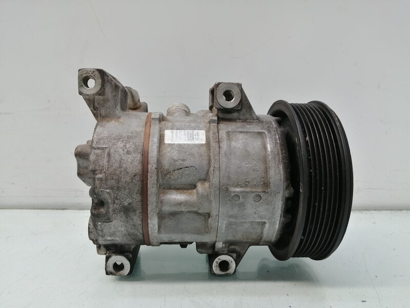 Compresseur clim TOYOTA COROLLA VERSO (R1) 2.2 D-4D LUNA Diesel - 1