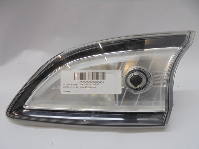 Feu arriere secondaire droit (feux) MAZDA 3 2.0 Essence - 1