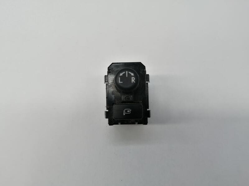 Commande retroviseurs SUBARU OUTBACK (B15) EXECUTIVE Diesel - 1