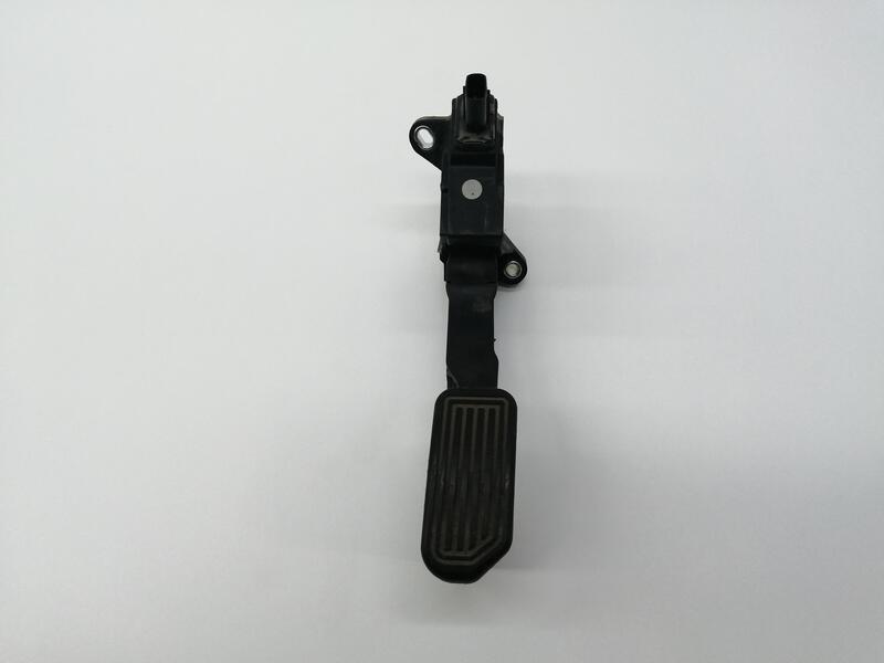 Pedale d'accelerateur TOYOTA AURIS 1.4 D-4D  - 1