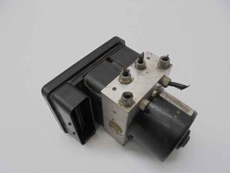 Calculateur boitier electronique ESP/ABS BMW SERIE 1 BERLINA (E81/E87) 120D Diesel - 1