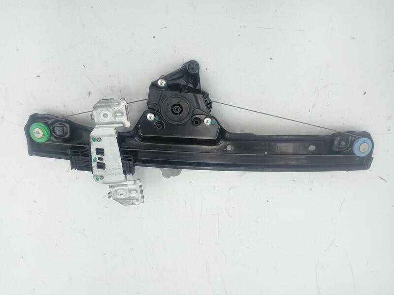 Leve vitre electrique avant gauche FORD ECOSPORT 1.5 TDCI  - 1