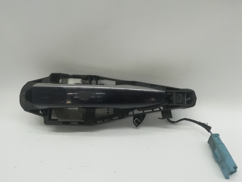 Poignee porte avant droit CITROEN DS5 DESIGN Diesel - 1