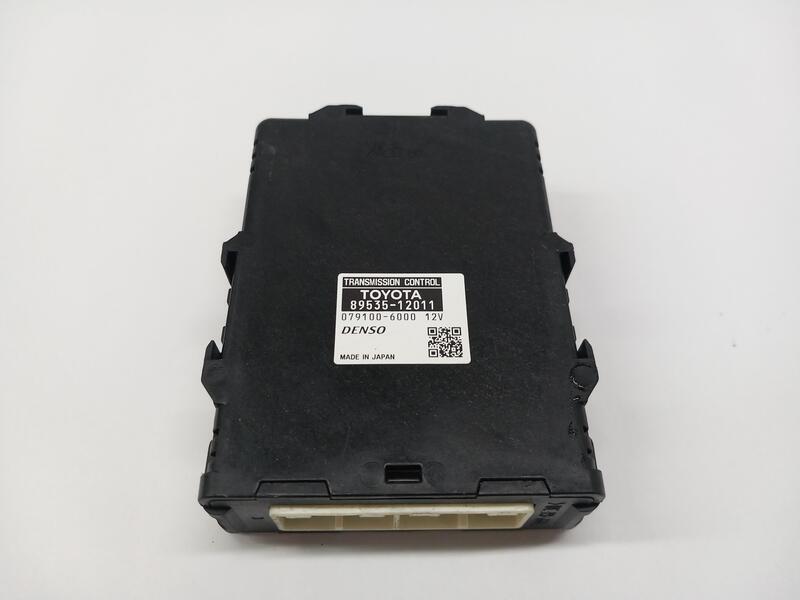 Module électronique TOYOTA AURIS 1.8 HYBRID  - 1