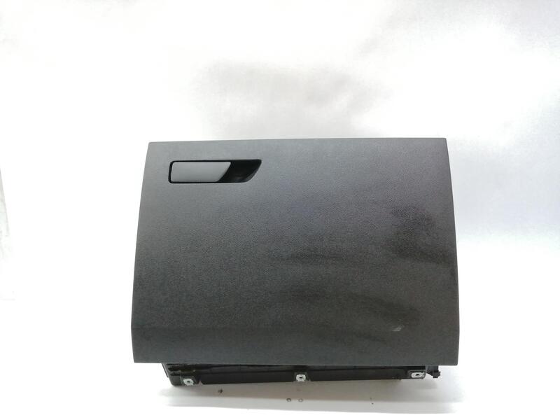 Boite a gants SEAT LEON ST 5F8 STYLE CONNECT PLUS Diesel - 1