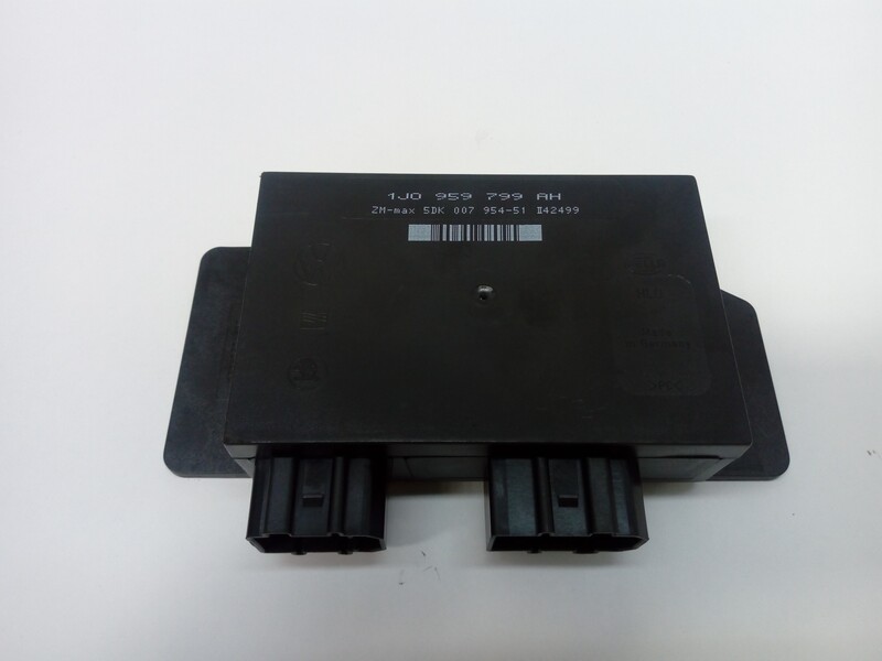 Module électronique VOLKSWAGEN PASSAT BERLINA (3B2) COMFORTLINE Diesel - 1
