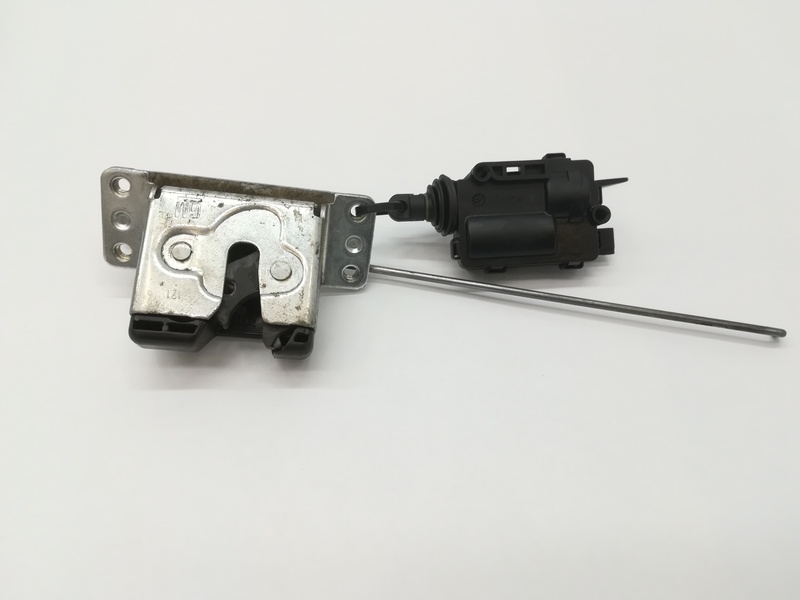 Serrure de coffre OPEL ZAFIRA A BLUE LINE Diesel - 1