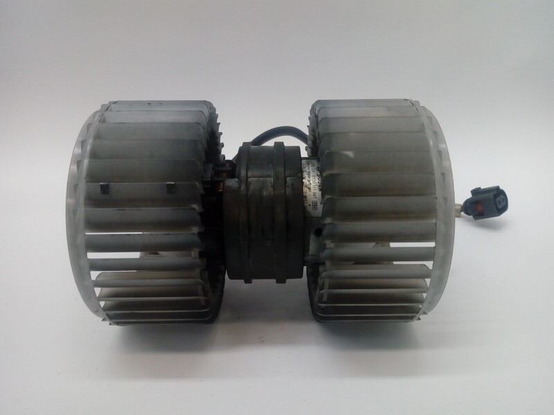 Pulseur d'air AUDI A8 3.7 QUATTRO Essence - 1