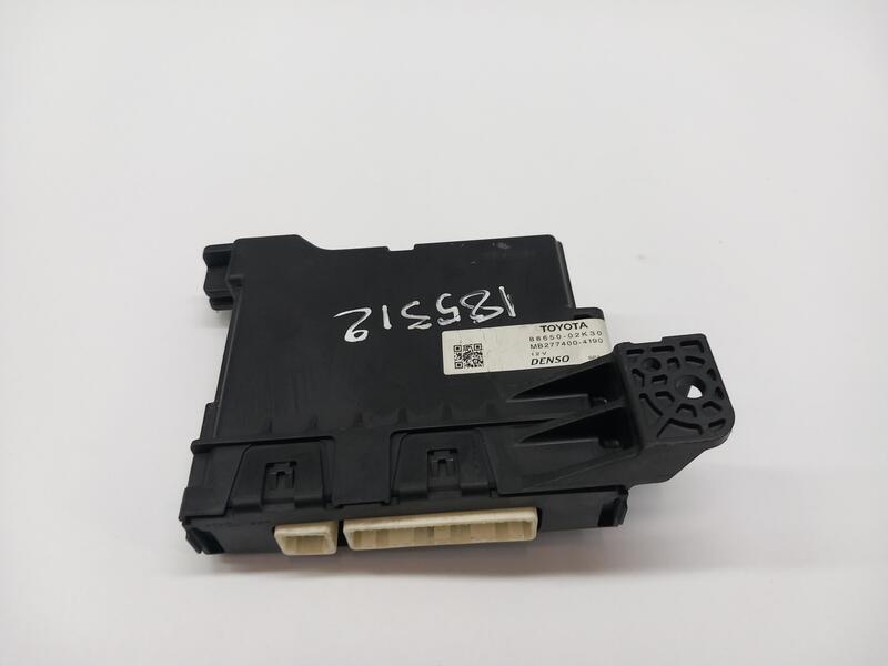 Module électronique TOYOTA AURIS 1.8 HYBRID  - 1