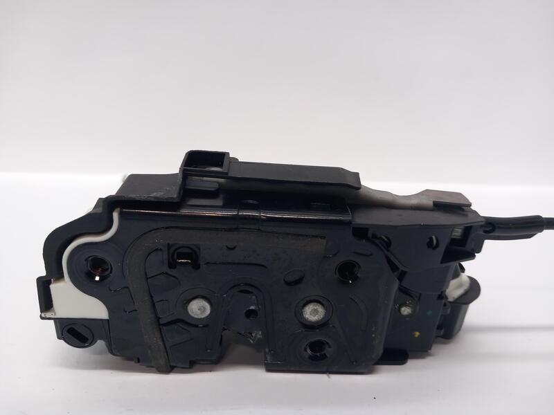 Serrure arriere droit VOLKSWAGEN TIGUAN (AD1) ADVANCE 4MOTION BMT Diesel - 1