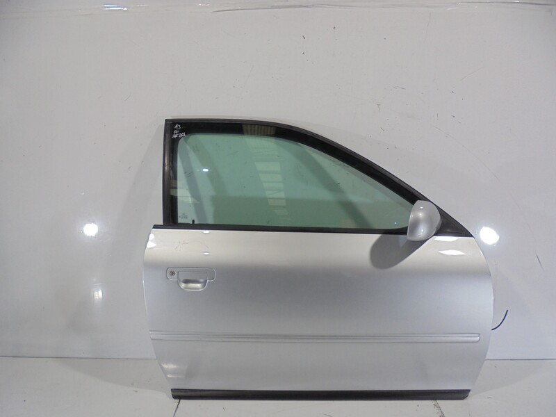 Porte avant droit AUDI A3 (8L) 1.8 AMBIENTE  - 1