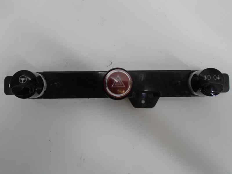 Bouton de warning FIAT 500 1.2 LPG  - 1