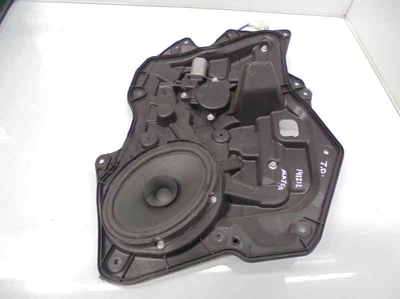 Leve vitre electrique arriere droit MAZDA 3 2.0 Essence - 1