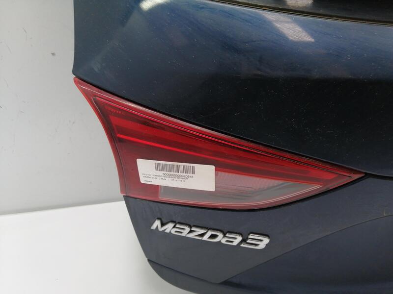 Feu arriere secondaire gauche (feux) MAZDA 3 2.2 D  - 1