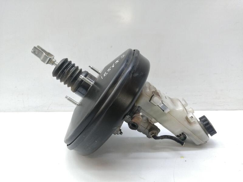Servo frein TOYOTA AURIS 1.4 D-4D  - 1