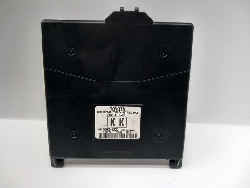 Module électronique TOYOTA AURIS 1.8 HYBRID  - 1