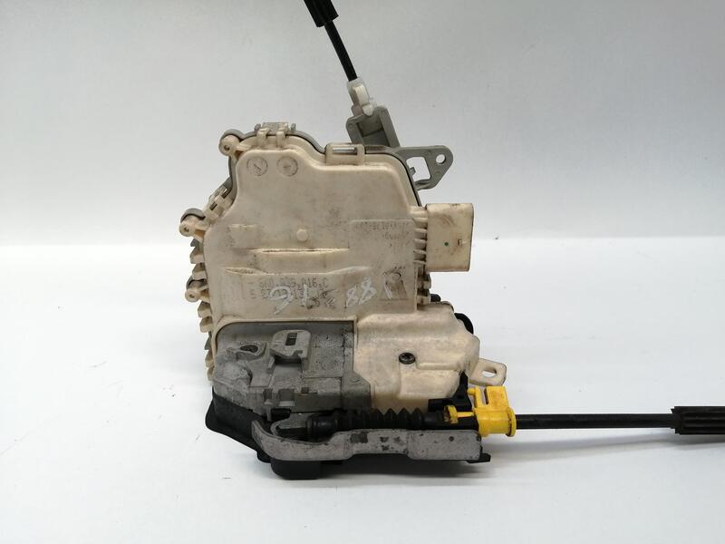 Serrure arriere droit AUDI A4 AVANT (8K5) BASICO QUATTRO Diesel - 1