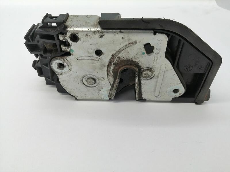 Serrure avant gauche BMW 5 GRAN TURISMO 530 D  - 1