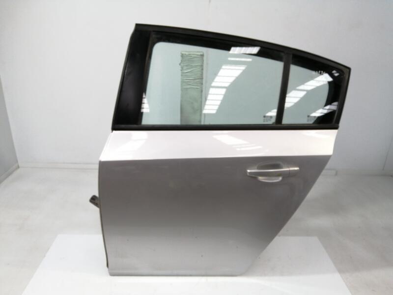 Puerta trasera izquierda CHEVROLET CRUZE LT  - 1